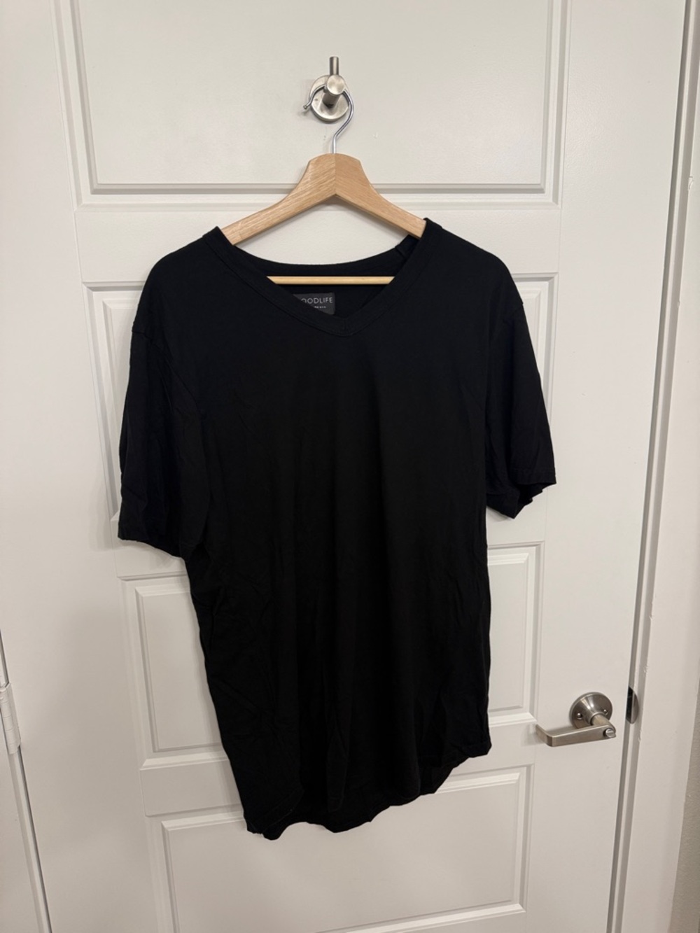 Men Goodlife V Neck Tee XL